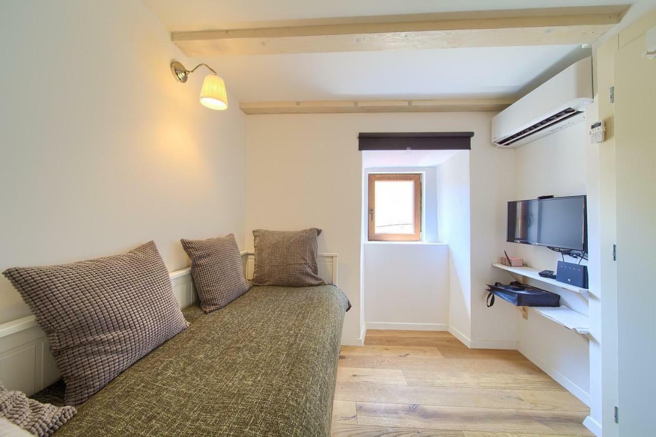 Apartment Caramella Baška Екстериор снимка