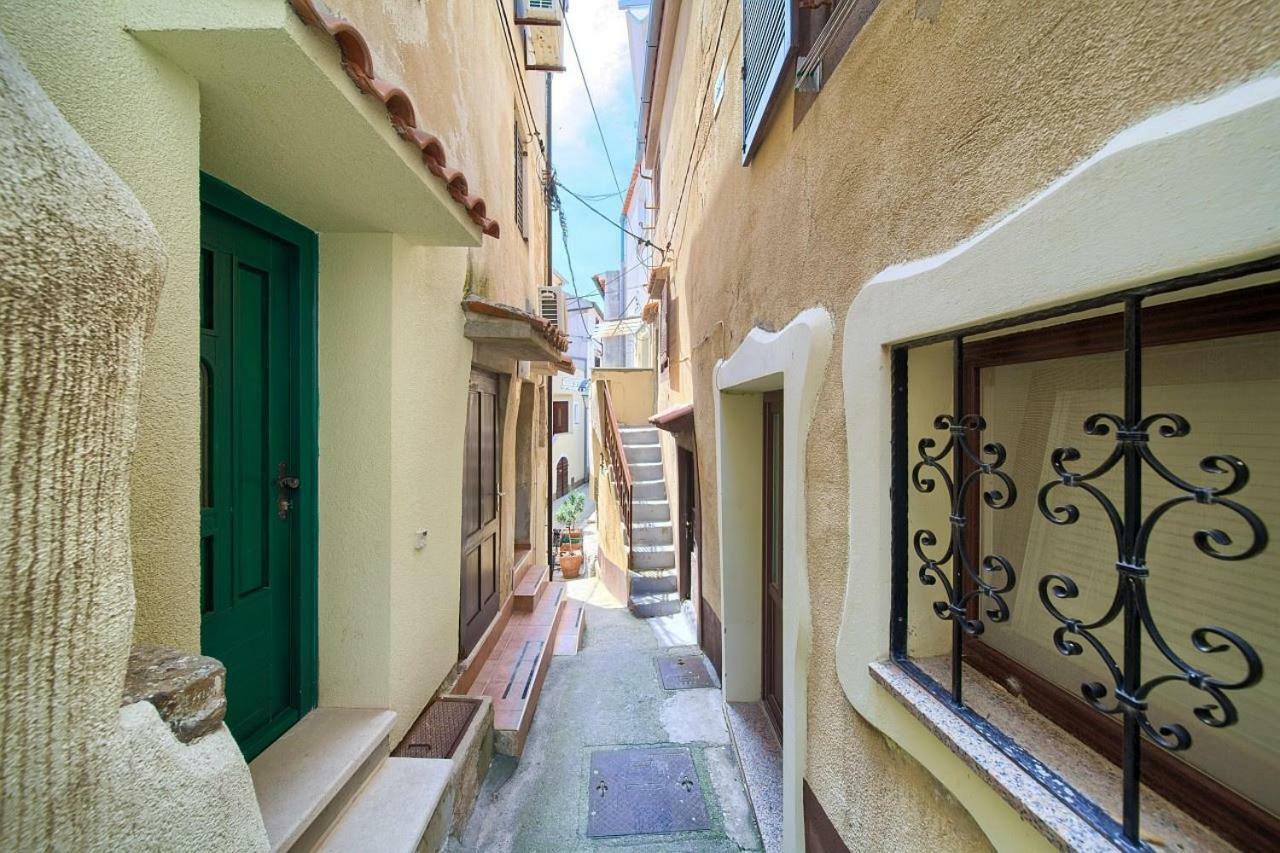 Apartment Caramella Baška Екстериор снимка